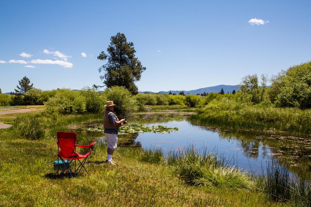 Bend-Sunriver Camping Resort Cottage 1 ภายนอก รูปภาพ